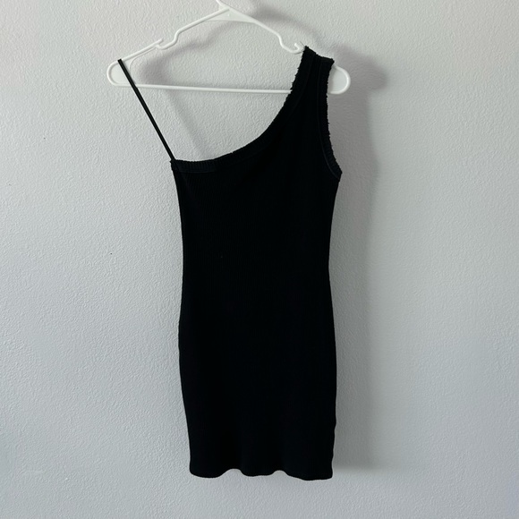 Urban Outfitters Dresses & Skirts - Urban Outfitters One Shoulder Black Knit Dress